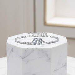 CUBIC ZIRCONIA COLLECTION - GLITZY GEM BRACELET 925 STERLING SILVER - CZBR140 SILVER
