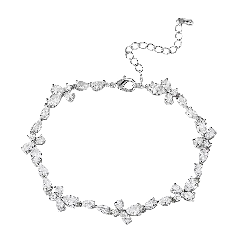 CUBIC ZIRCONIA COLLECTION - SIMULATED DIAMOND BRACELET - CZBR143 SILVER