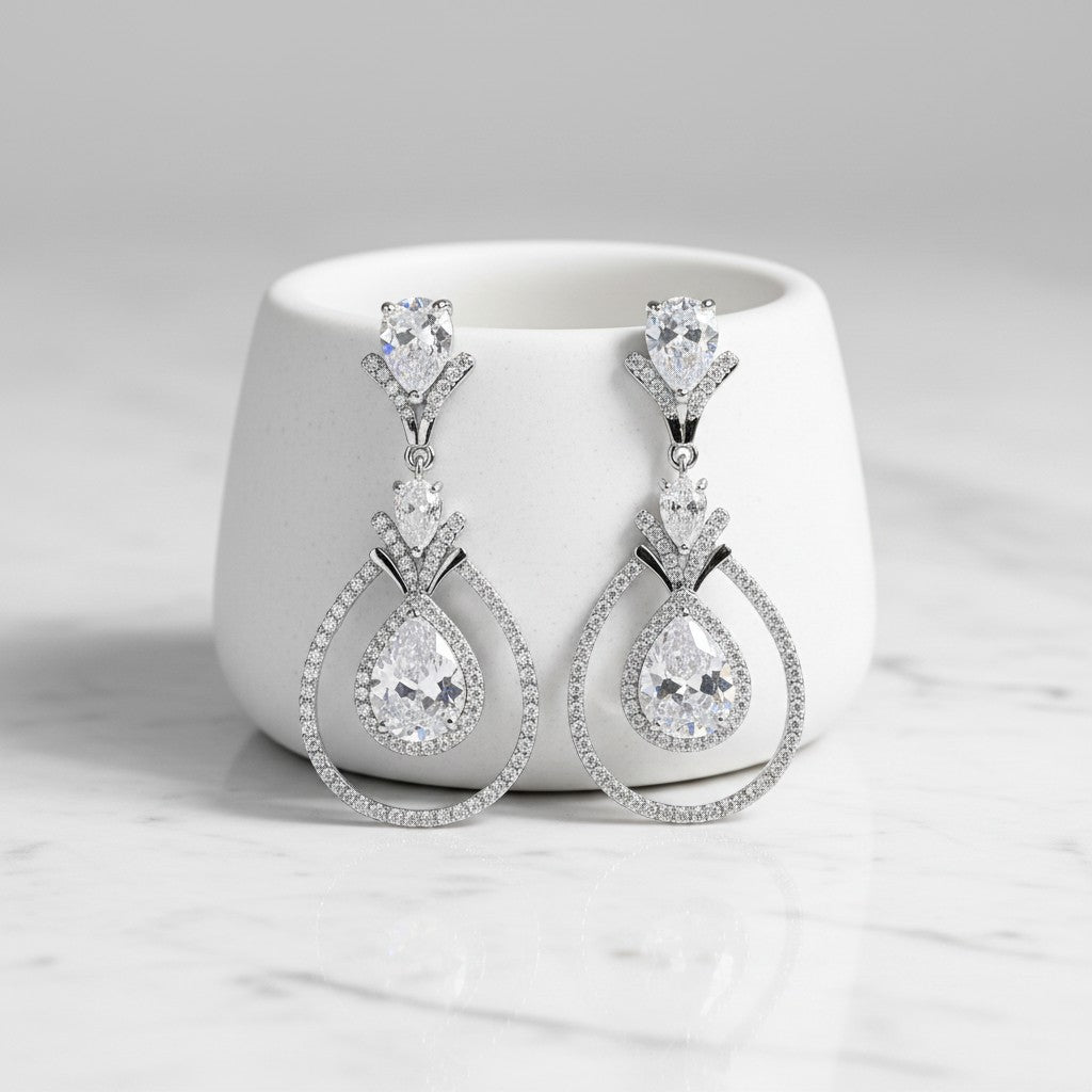 CUBIC ZIRC0NIA COLLECTION - GATBY EXTRAVAGANCE EARRINGS - CZER683 SILVER