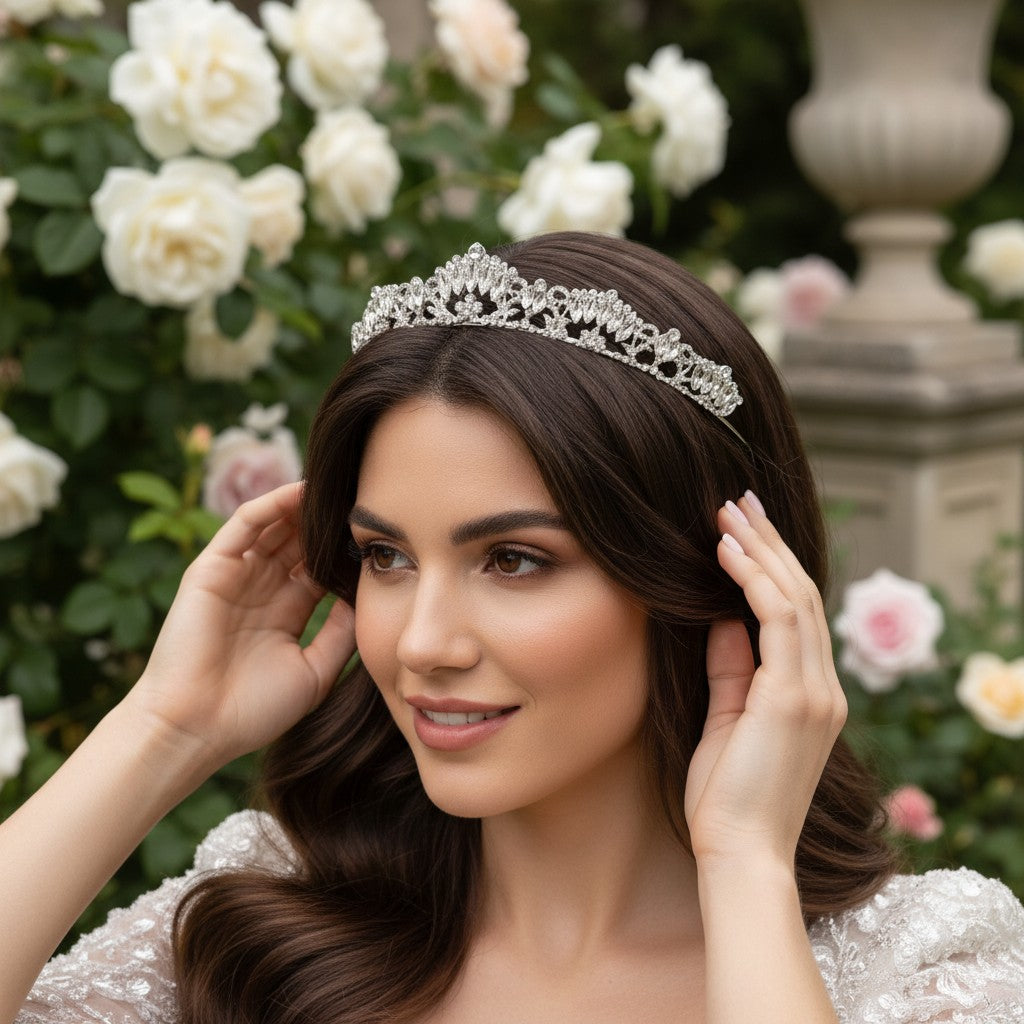 CUBIC ZIRCONIA COLLECTION - DAINTY DIVA TIARA - AHB152 - SILVER