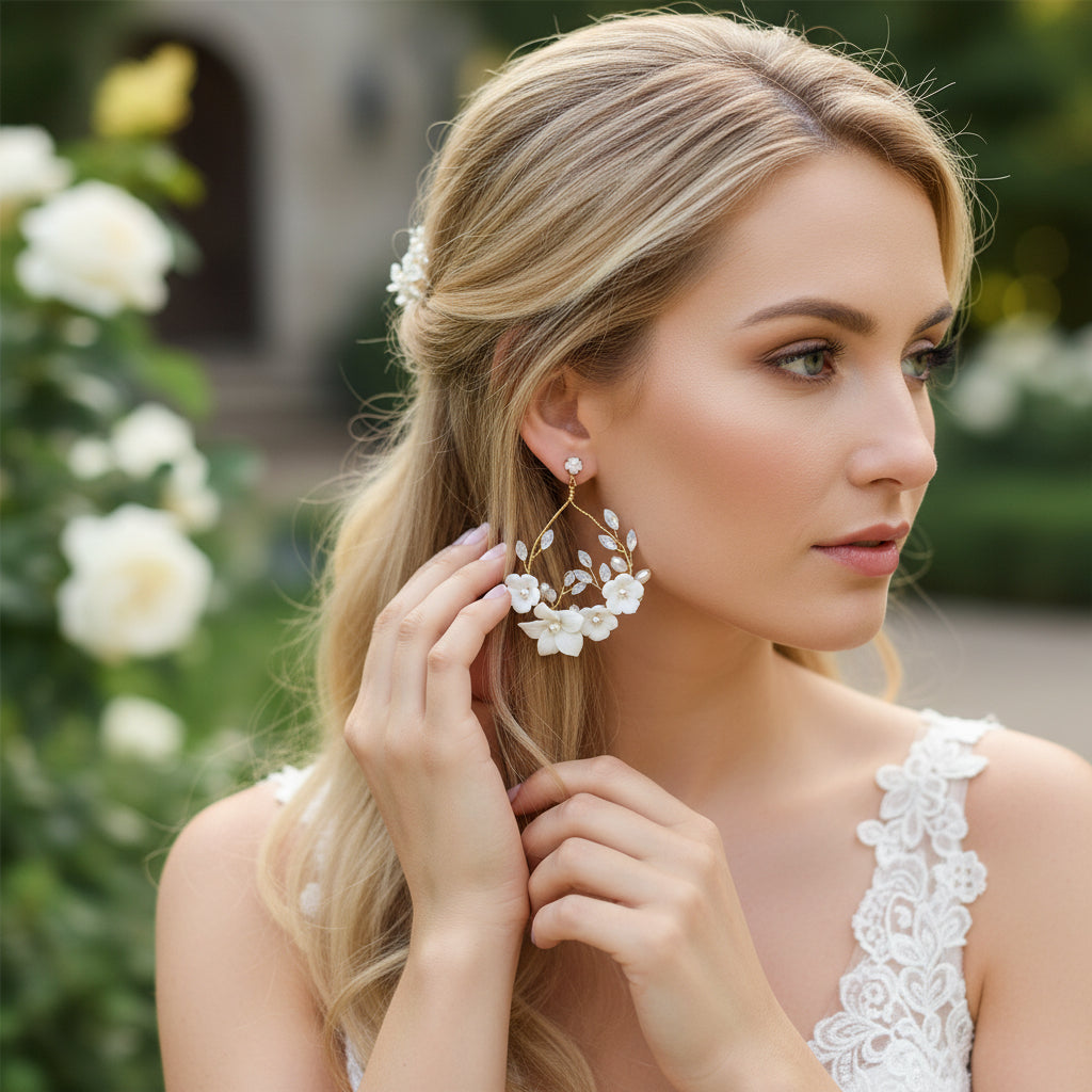 ATHENA COLLECTION - ENCHANTING EARRINGS - CZER693 GOLD