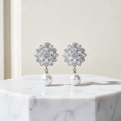 CUBIC ZIRCONIA COLLECTION - PEARL DROP  CLIP ON EARRINGS - CZER695 SILVER