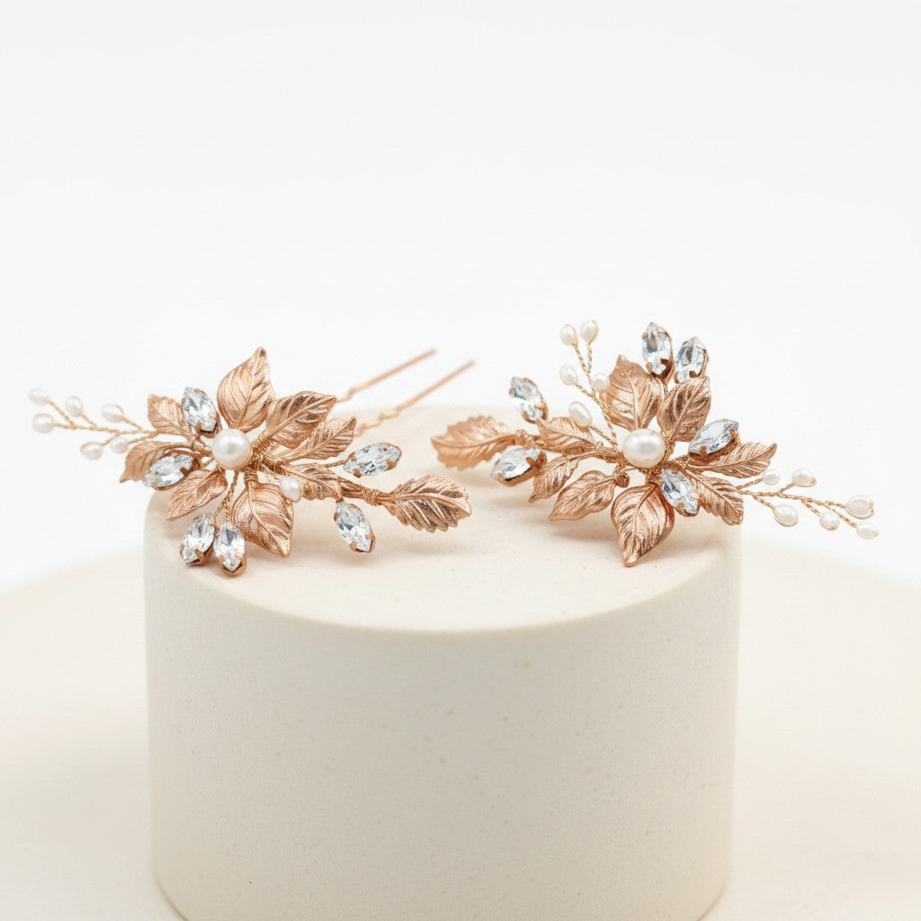 ATHENA COLLECTION - GOLD DEVINE HAIR PINS - HAIR PIN 71 GOLD (PAIR)