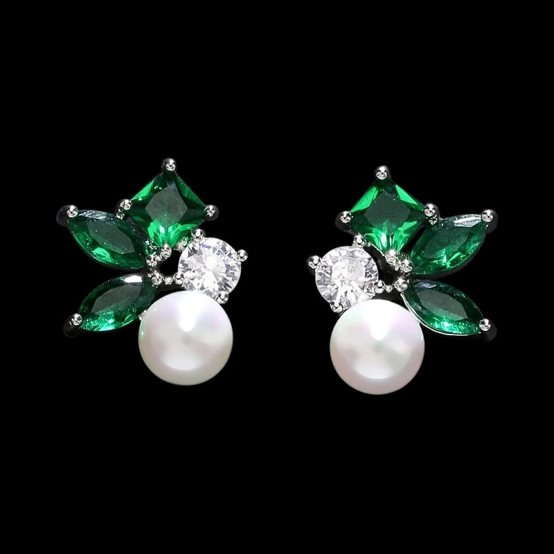CUBIC ZIRCONIA COLLECTION - STARLET CHIC EARRINGS - CZER709 EMERALD