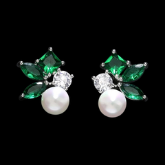 CUBIC ZIRCONIA COLLECTION - STARLET CHIC EARRINGS - CZER709 EMERALD