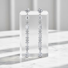 CUBIC ZIRCONIA COLLECTION - SIMULATED DIAMOND DROP EARRINGS - CZER710 SILVER
