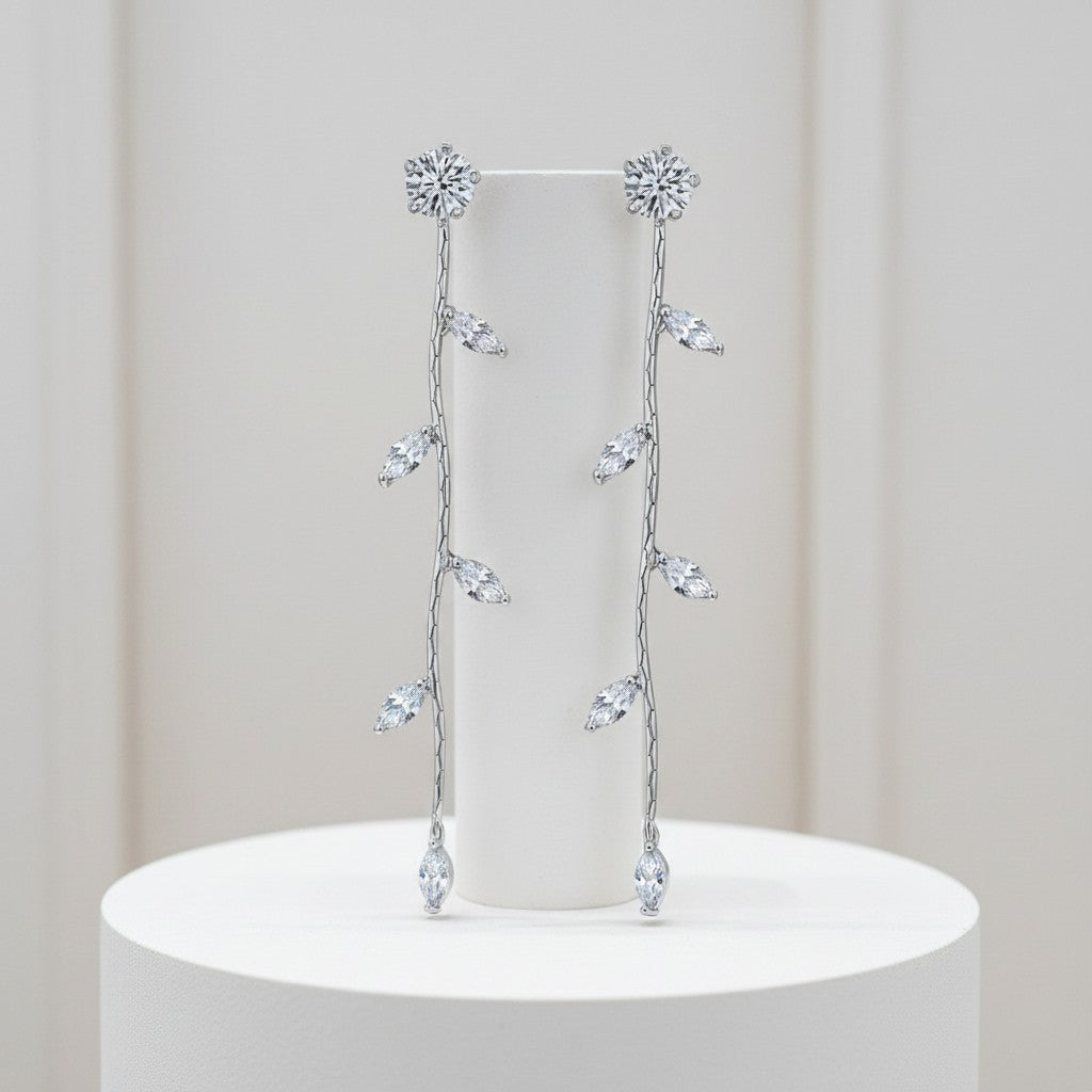 CUBIC ZIRCONIA COLLECTION - DELICATE VINE EARRINGS - CZER714 SILVER