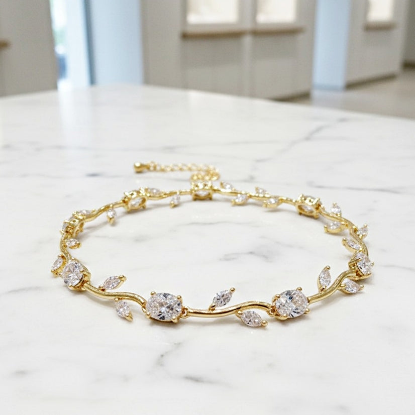 CUBIC ZIRCONIA COLLECTION - DAINTY VINE BRACELET - CZBR129 GOLD