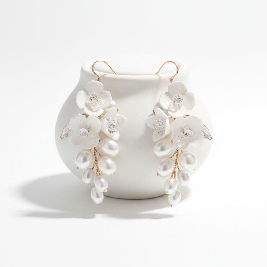 ATHENA COLLECTION - ELEGANCE OF PEARLS EARRINGS - CZER701 GOLD