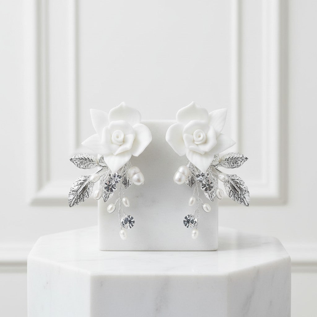 ATHENA COLLECTION - STARLET FLOWER EARRINGS - CZER724 SILVER