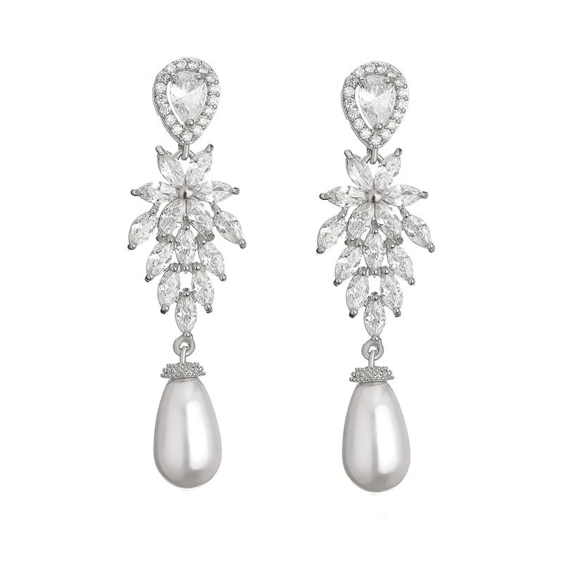 CUBIC ZIRCONIA COLLECTION - DAZZLE CRYSTAL DROP EARRINGS - CZER732 SILVER