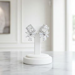 CUBIC ZIRCONIA COLLECTION - STARLET DAZZLE EARRINGS - CZER737 SILVER