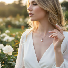 CUBIC ZIRCONIA COLLECTION - EXQUISITE PEARL NECKLACE - CZNK194 SILVER