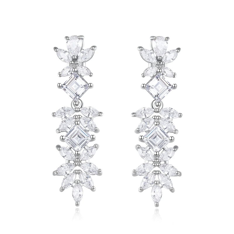 CUBIC ZIRCONIA COLLECTION - SIMULATED DIAMOND DROP EARRINGS - CZER741 SILVER