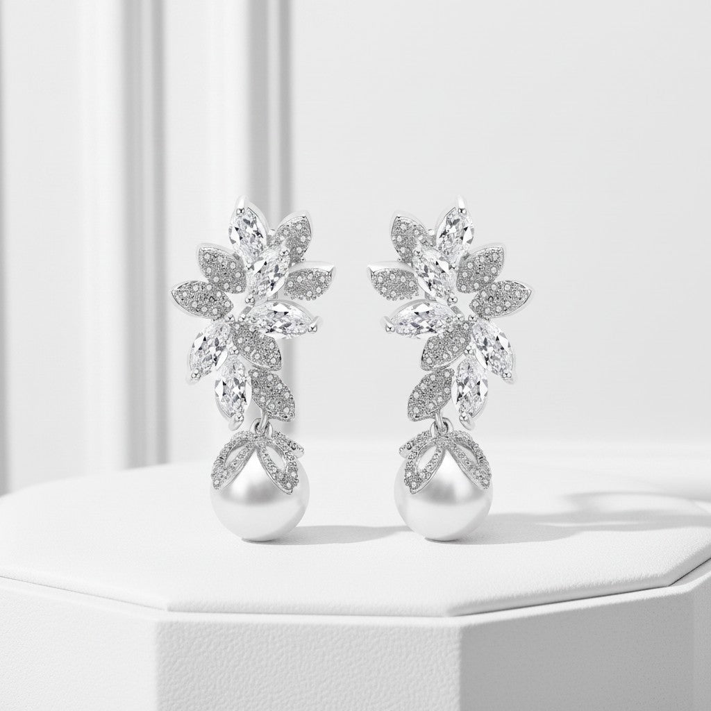 CUBIC ZIRCONIA COLLECTION - STARLET PEARL EARRINGS - CZER742
