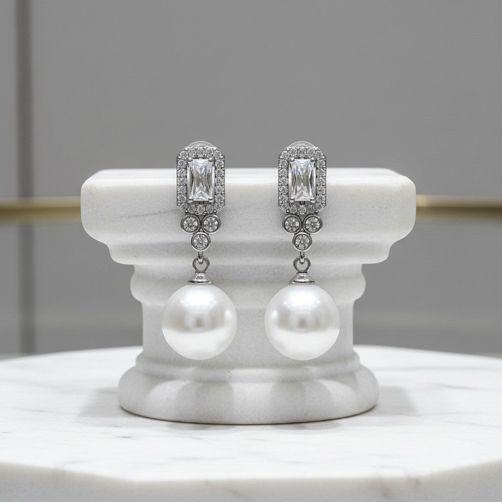 CUBIC ZIRCONIA COLLECTION - SHEER ELEGANCE EARRINGS - CZER744 SILVER