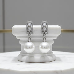 CUBIC ZIRCONIA COLLECTION - SHEER ELEGANCE EARRINGS - CZER744 SILVER