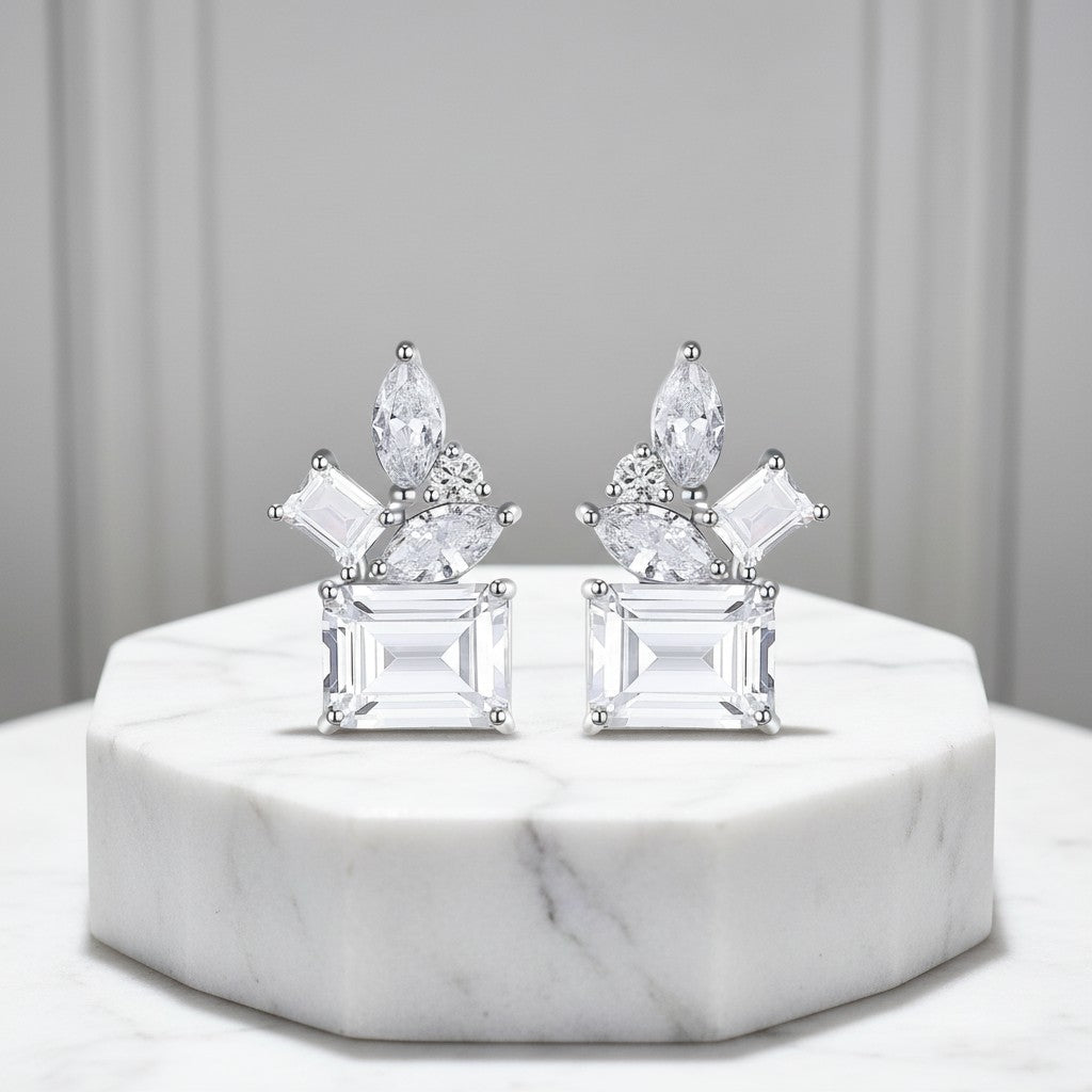 CUBIC ZIRCONIA COLLECTION - SPARKLE GEM EARRINGS - CZER745 SILVER