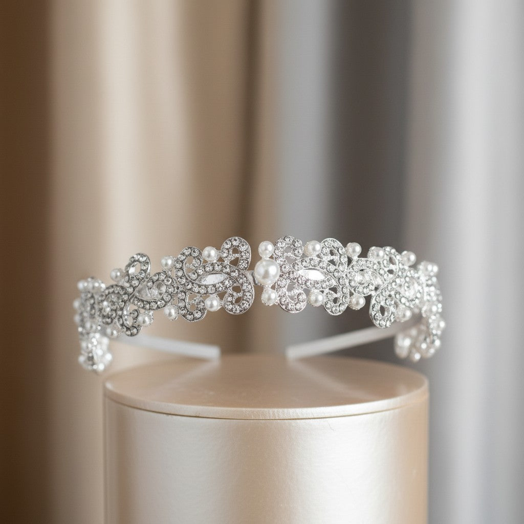 ATHENA COLLECTION - VINTAGE PEARL HEADBAND - AHB176 SILVER
