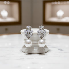 CUBIC ZIRCONIA COLLECTION - VINTAGE CHIC EARRINGS -CZER753 SILVER