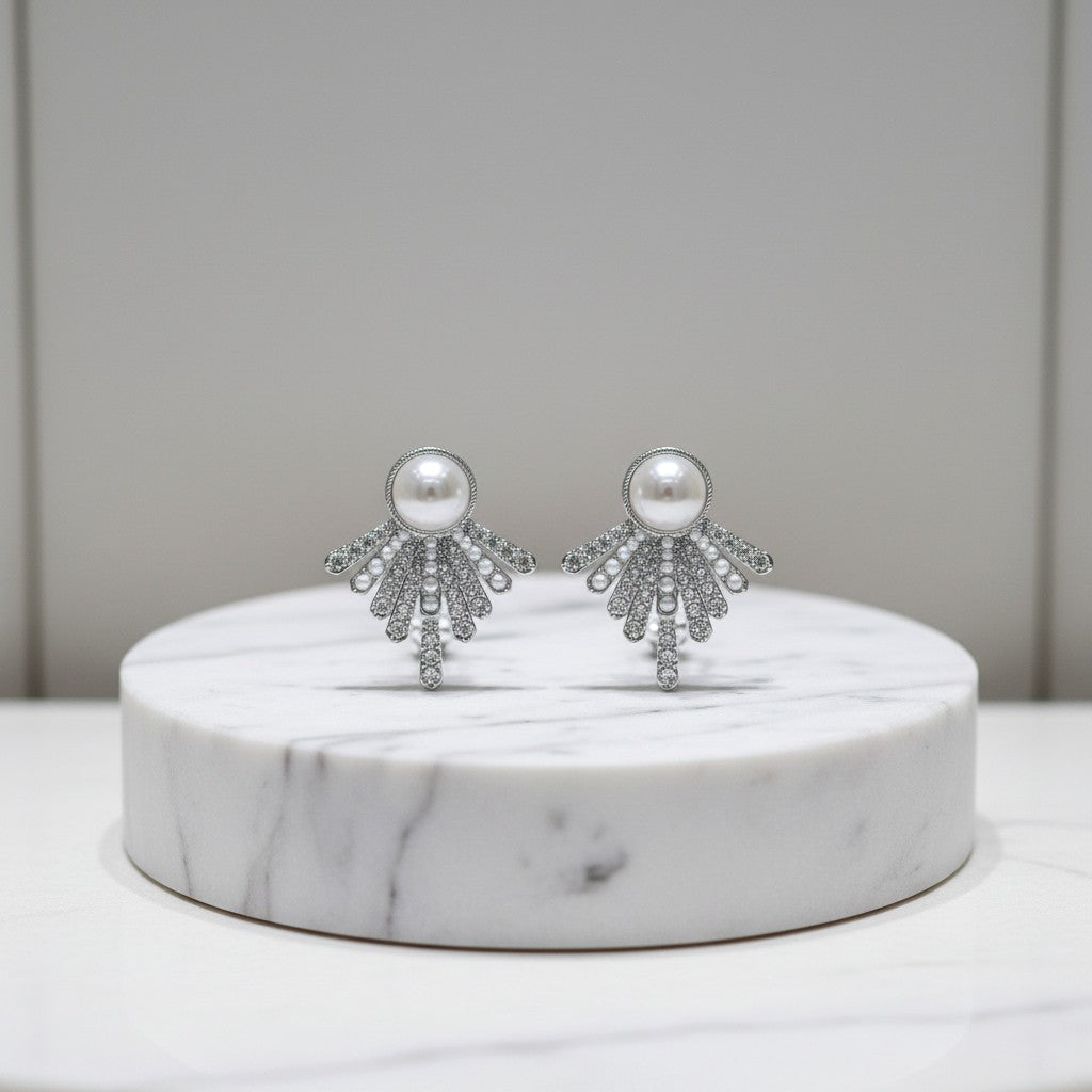 CUBIC ZIRCONIA COLLECTION - GATSBY STYLE  EARRINGS - CZER755