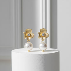 CUBIC ZIRCONIA COLLECTION - VINTAGE FLOWER EARRINGS - CZER756 GOLD