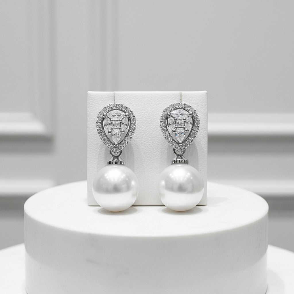 CUBIC ZIRCONIA COLLECTION - REGAL CHARM EARRINGS - CZER757 SILVER