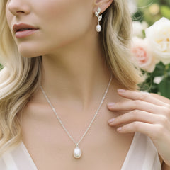 CUBIC ZIRCONIA COLLECTION -PRECIOUS PEARL NECKLACE SET - CZNK197 SILVER