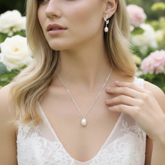 CUBIC ZIRCONIA COLLECTION -PRECIOUS PEARL NECKLACE SET - CZNK197 SILVER