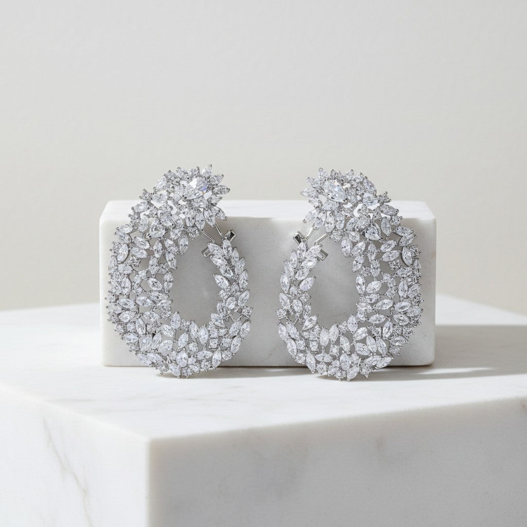 CUBIC ZIRCONIA COLLECTION - HOLLYWOOD STARLET EARRINGS - CZER759 SILVER