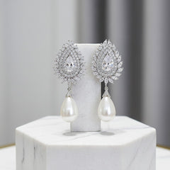 CUBIC ZIRCONIA COLLECTION  - STARLET VINTAGE EARRINGS - CZER764 SILVER