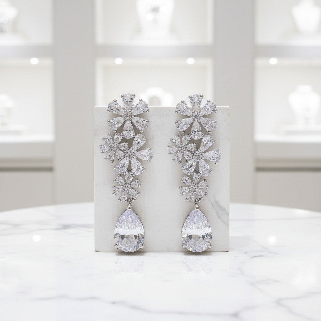 CUBIC ZIRCONIA COLECTION - STARLET LUXE EARRINGS - CZER765 SILVER