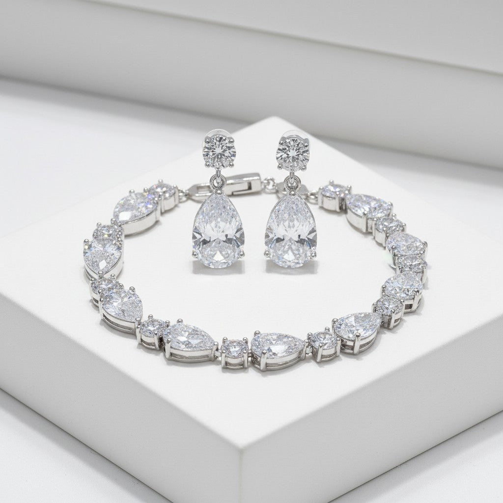 CUBIC ZIRCONIA COLLECTION -CLASSIC CRYSTAL BRACELET SET - SILVER