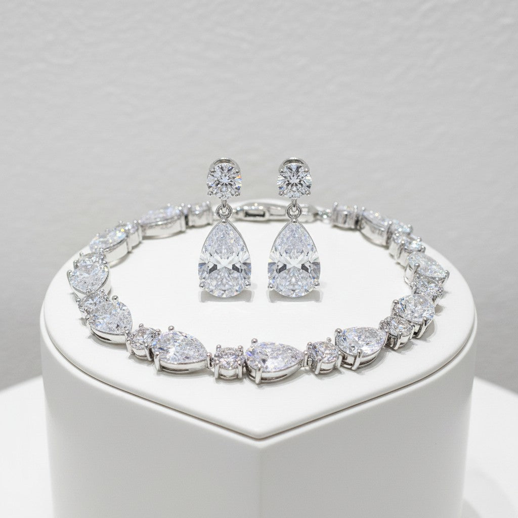 CUBIC ZIRCONIA COLLECTION -CLASSIC CRYSTAL BRACELET SET - SILVER