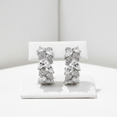 CUBIC ZIRCONIA COLLECTION - CRYSTAL CLUSTER EARRINGS - CZER777 SILVER