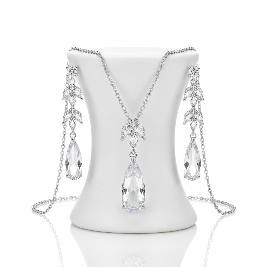 CUBIC ZIRCONIA COLLECTION - GLAM STARLET NECKLACE SET - CZNK224 (SILVER)