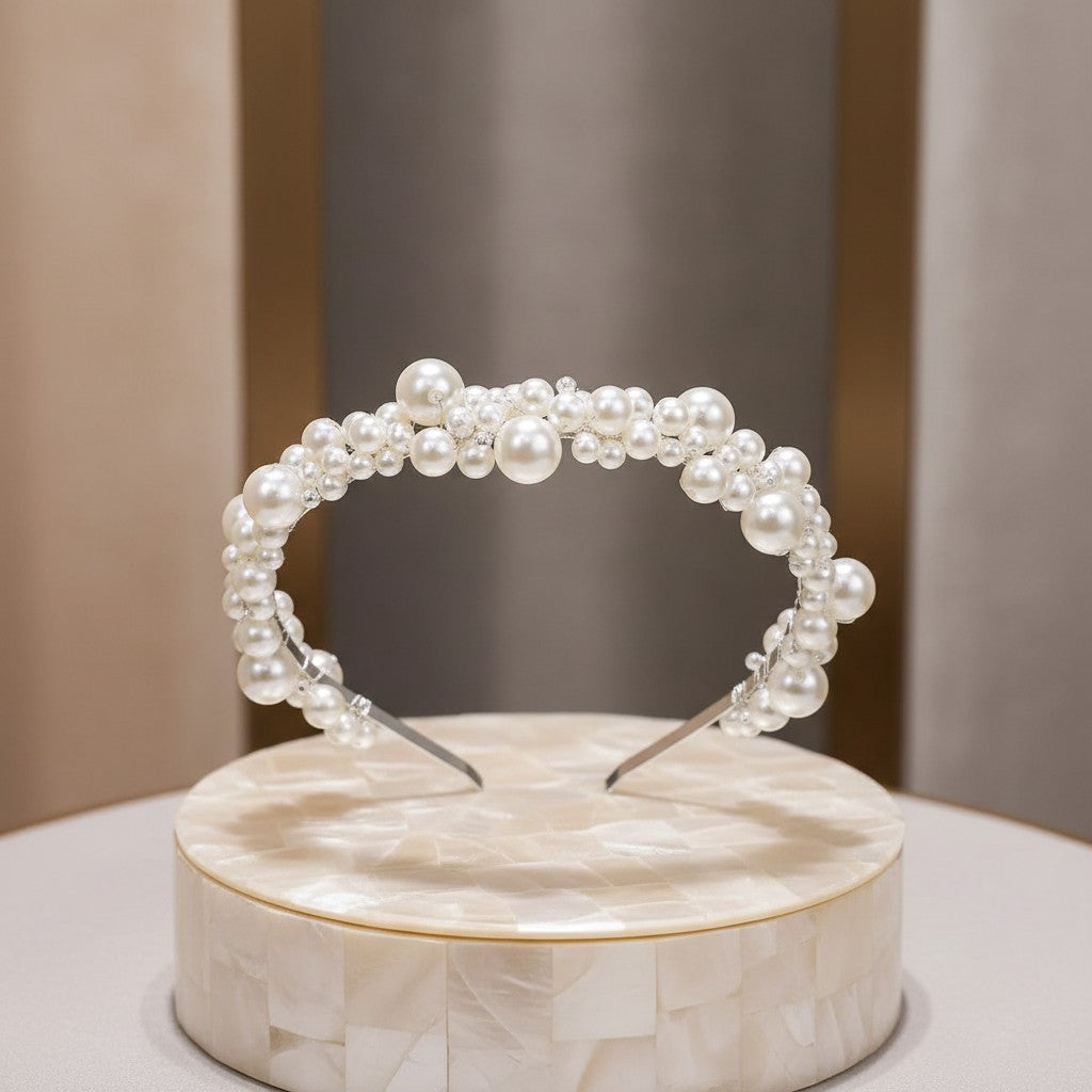 ATHENA COLLECTION - CHIC PEARL HEADBAND - AHB195 SILVER