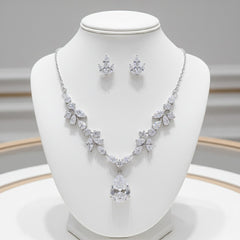CUBIC ZIRCONIA COLLECTION - CRYSTALLURE NECKLACE SET  - SILVER CZNK227