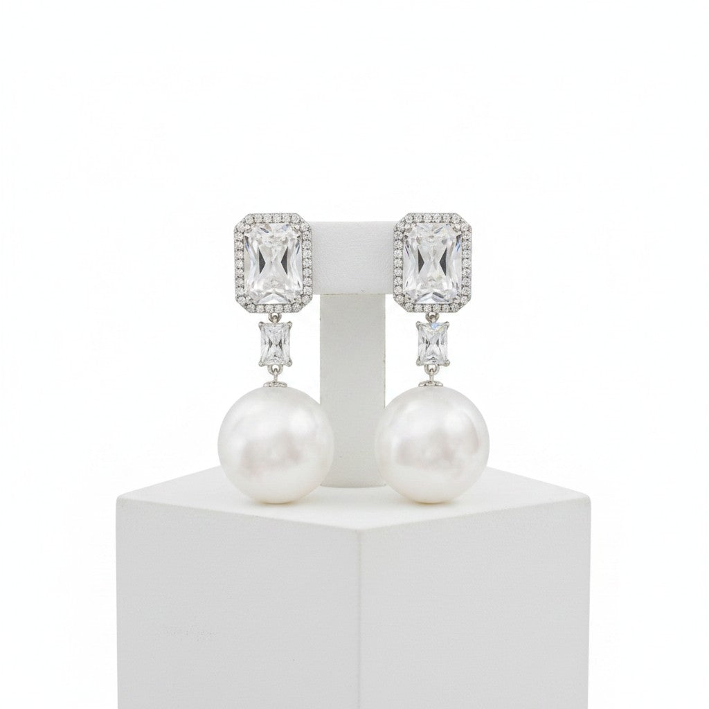 CUBIC ZIRCONIA COLLECTION - STARLET GLAM EARRINGS - CZER785 SILVER