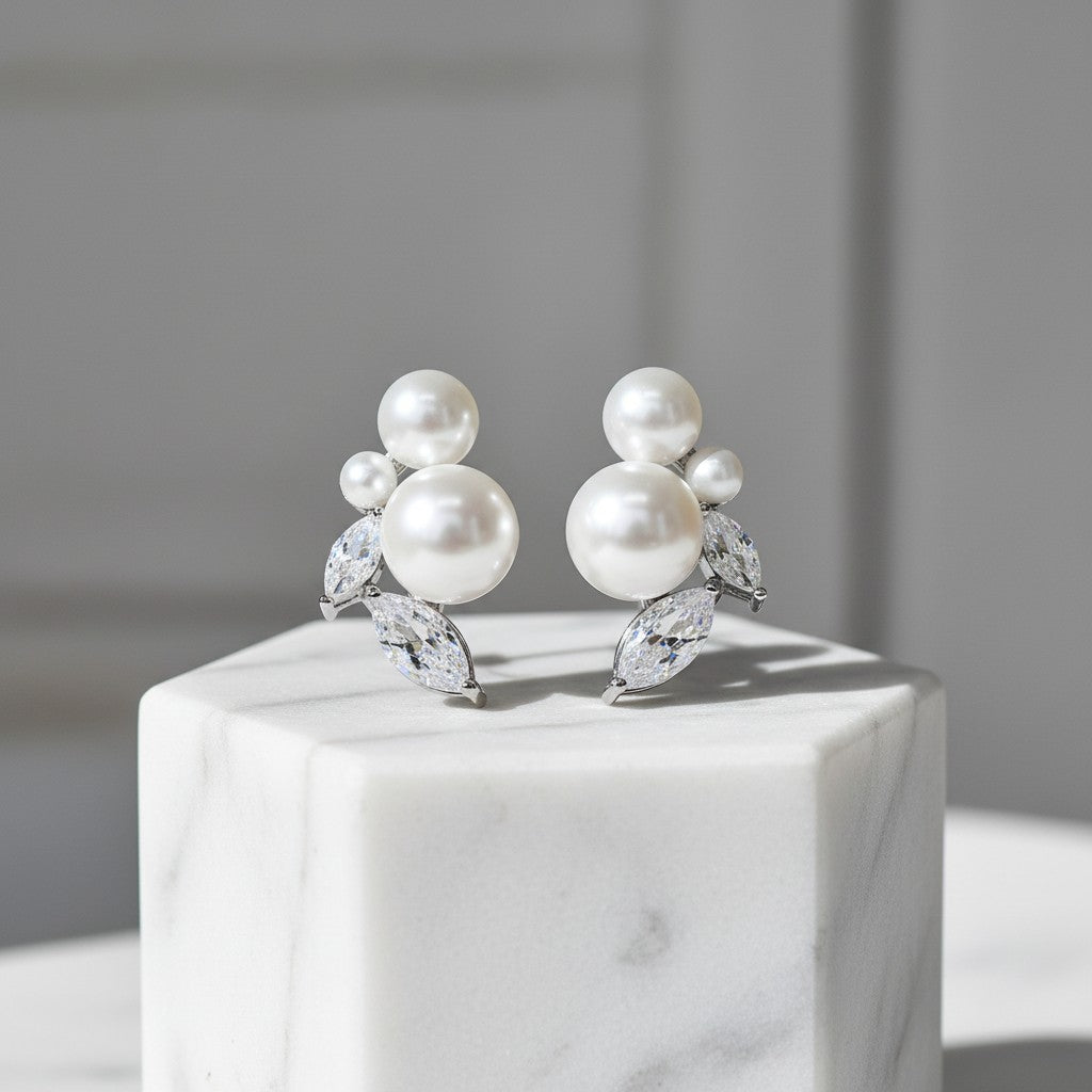 CUBIC ZIRCONIA COLLECTION - PEARL GEM EARRINGS - CZER788 SILVER