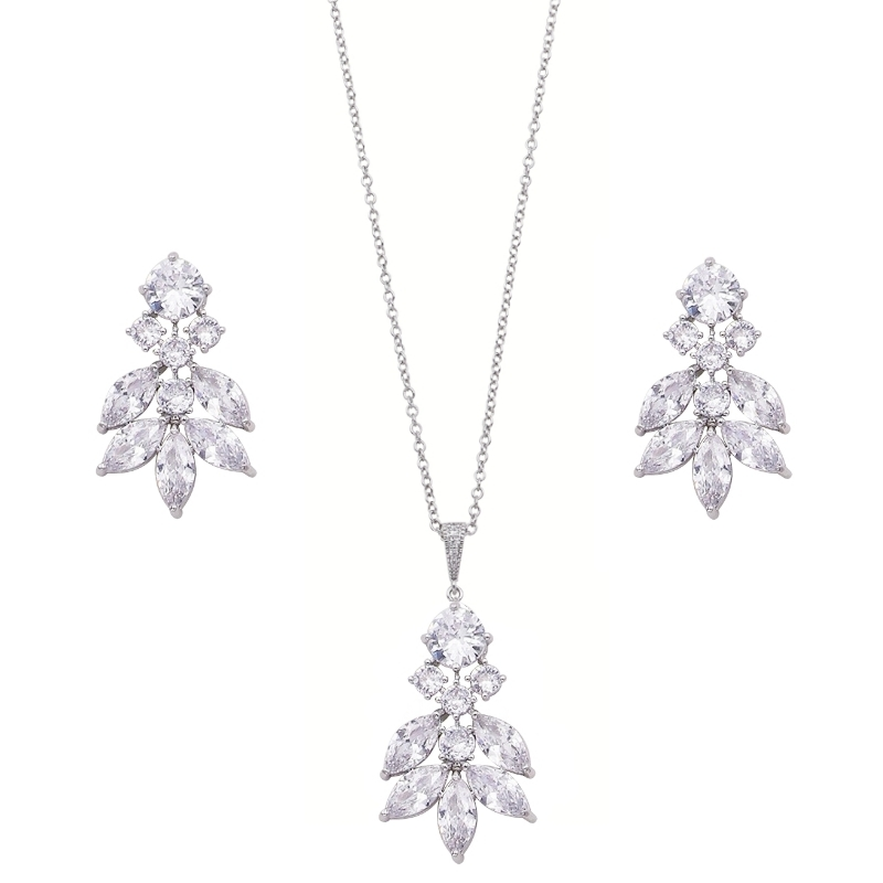 CUBIC ZIRCONIA COLLECTION - DAINTY DIVA NECKLACE SET - CZER232 SILVER