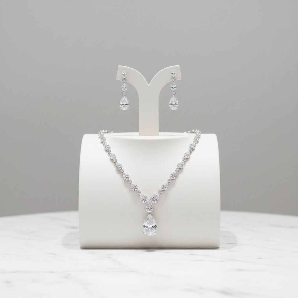 CUBIC ZIRCONIA COLLECTION - EXQUISITE DROP NECKLACE SET - CZNK234 SILVER