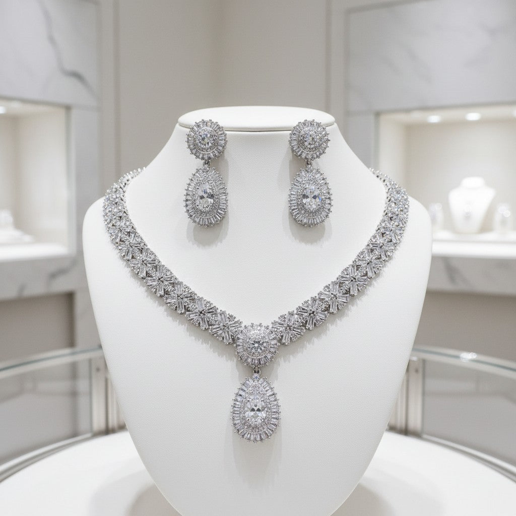 CUBIC ZIRCONIA COLLECTION - HOLLYWOOD STARLET NECKLACE SET - CZNK239 SILVER