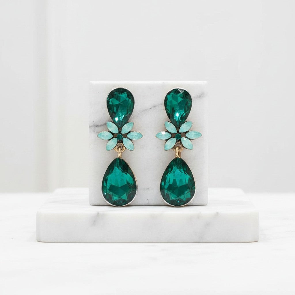 CUBIC ZIRCONIA COLLECTION - CRYSTAL DROP EARRINGS - CZER793 EMERALD