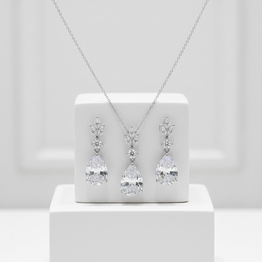 CUBIC ZIRCONIA COLLECTION - SIMPLY SPARKLE NECKLACE SET  - CZNK241 SILVER