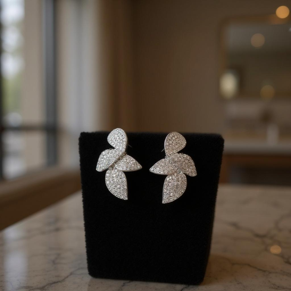 CUBIC ZIRCONIA COLLECTION - CRYSTAL CHIC EARRINGS - CZER798