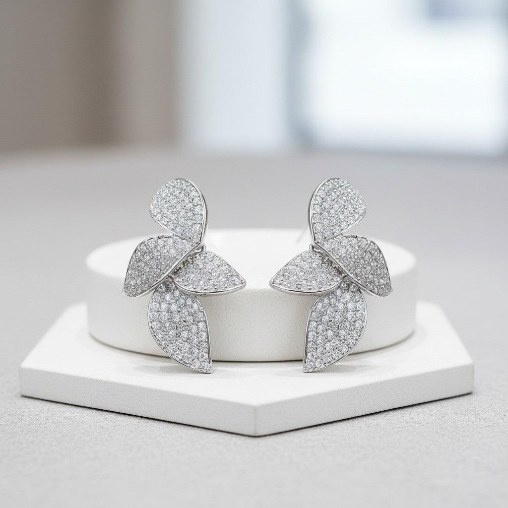 CUBIC ZIRCONIA COLLECTION - CRYSTAL CHIC EARRINGS - CZER798