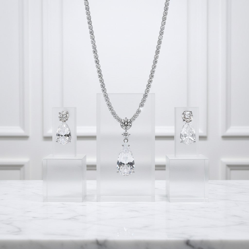 CUBIC ZIRCONIA COLLECTION - DAINTY STARLET GEM NECKLACE SET - CZNK244 SILVER
