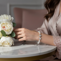 CUBIC ZIRCONIA CRYSTALS - GATSBY DIVINE PEARL BRACELET -BR136