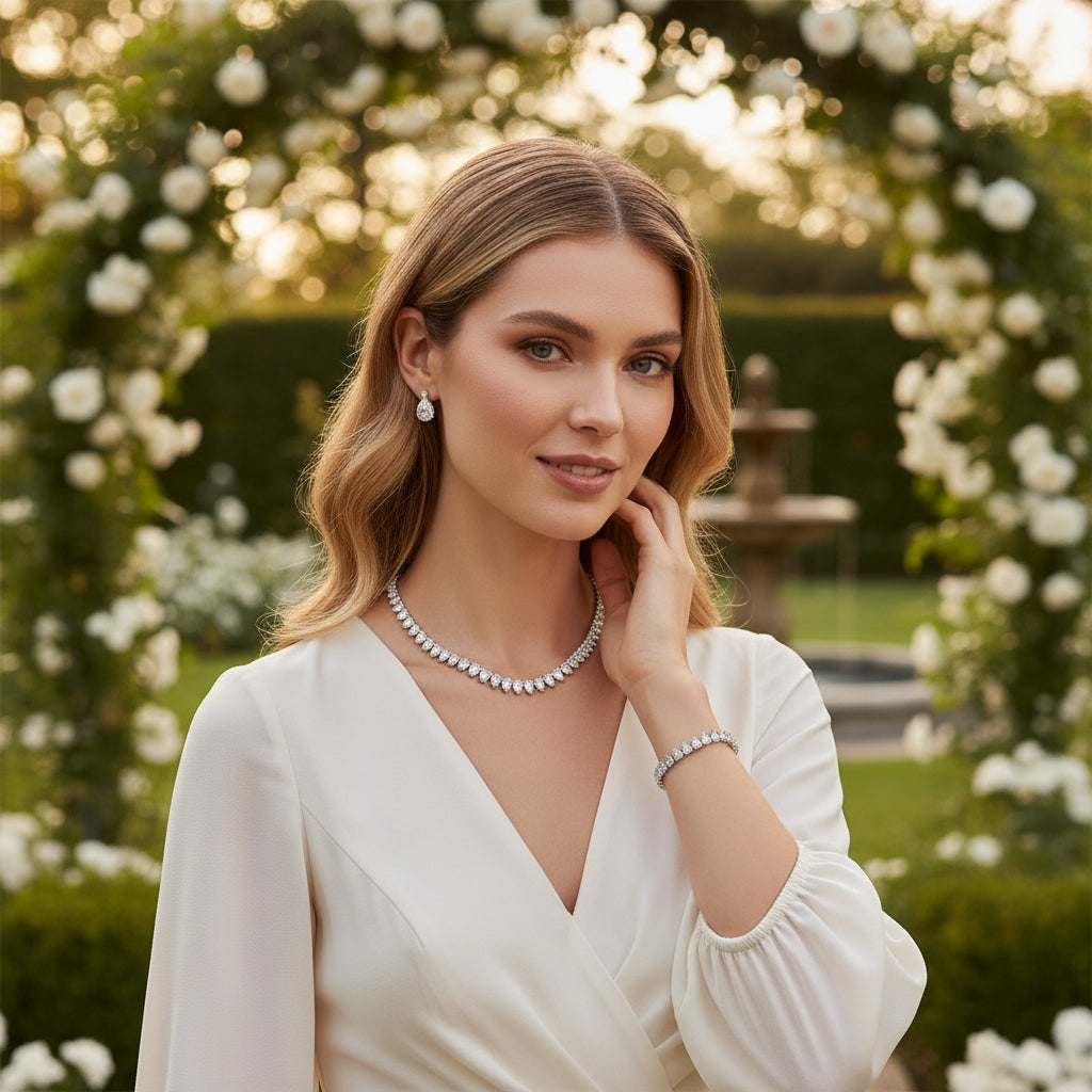 CUBIC ZIRCONIA COLLECTION - TIMELESS ELEGANCE SET - CZNK247 SILVER
